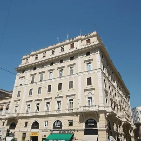 Elements Pensión Roma